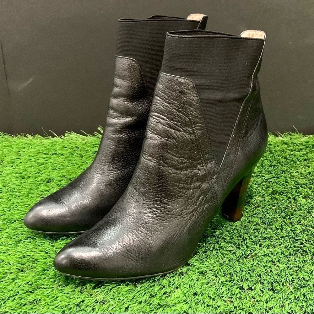 Donald J. Pliner HYDE Black Leather Boots. 9.5M